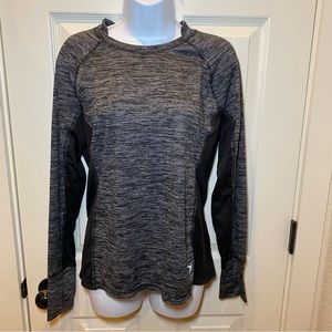 Old Navy Workout Top Longsleeve